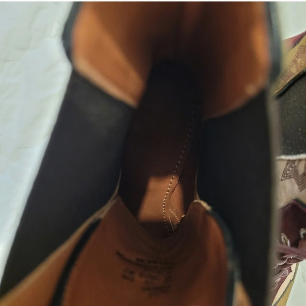 Deadstock Coach lace up bootie - Picture 16 of 16